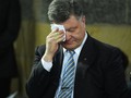 Tổng thống Petro Poroshenko đang đối mặt với nhiều khó khăn. Ảnh: Reuters