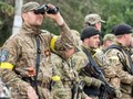 Nhóm binh sĩ Ukraine trong lực lượng ATO