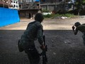 Binh sĩ quân đội Philippine giao chiến với IS trong thành phố Marawi