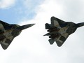 Biên đội siêu tiêm kích tàng hình thế hệ 5 Sukhoi T-50 PAK-FA bay biểu diễn tại triển lãm MAKS 2017 Air Show