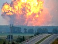 Vụ nổ trong kho vũ khí của Ukraina - ảnh video