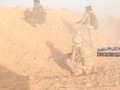 Binh sĩ quân đội Syria, tiến công trên hướng căn cứ quân sự T-2. Ảnh video truyền thông Hezbollah