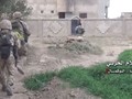 Binh sĩ quân đội Syria tiến công trên vùng nông thôn Euphrates - ảnh minh họa video