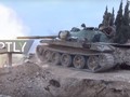 Xe tăng quân đội Syria tiến công trên chiến trường Đông Ghouta
