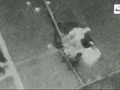 Pháo binh quân đội Syria phá hủy trận địa hỏa lực của FSA miền bắc Hama. Ảnh video Rusvesna.