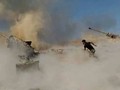 Lực lượng pháo binh quân đội Syria đánh phá chiến tuyến của các nhóm Hồi giáo cực đoan trên địa phận tỉnh Idlib, Hama. Ảnh minh họa: Masdar News.