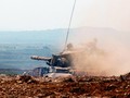 Lực lượng hỏa lực quân đội Syria bắn phá dữ dội chiến tuyến của các nhóm khủng bố ở Hama. Ảnh minh họa South Front