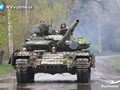 Xe tăng quân đội Nga tiến công ở Donetsk. Ảnh RusVesna