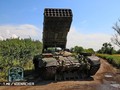 Pháo phản lực nhiệt áp quân đội Nga trên chiến trường Donetsk. Ảnh News Front.