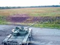 Xe tăng dân quân Donetsk tấn công trên vùng ngoại ô Avdeevka. Ảnh video Voenaya Hronika.