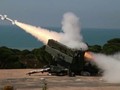Hệ thống tên lửa phòng không Shorad Aspide phóng đạn. Ảnh video Speed News TV