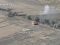 Pháo binh Nga phá hủy 1 xe chiến đấu bộ binh BMP quân đội Ukraine. Ảnh video RusVesna. 