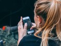 Người dùng cần cập nhật bản vá lỗi của Apple. Ảnh Unsplash