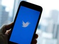 Elon Musk với những thay đổi trên trang mạng xã hội Twitter. Ảnh Indian Express