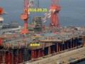 Hình ảnh về tiến triển chế tạo tàu sân bay nội đầu tiên của Trung Quốc do cộng đồng mạng cung cấp.  Ảnh: Cankao