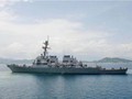 Ngày 2/10/2016, tàu khu trục tên lửa USS John S. McCain tiến vào vịnh Cam Ranh, Việt Nam. Ảnh: Cankao/Bành Bái