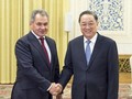 Ngày 23/11/2016, Bộ trưởng Quốc phòng Nga Sergei Shoigu hội kiến với ông Du Chính Thanh, Chủ tịch Chính hiệp Trung Quốc. Ảnh: Tân Hoa xã