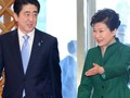 Thủ tướng Nhật Bản Shinzo Abe và Tổng thống Hàn Quốc Park Geun-hye. Ảnh: Japan Herald