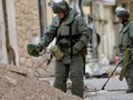 Công binh Nga dò mìn tại Syria. Ảnh: Cankao