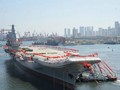 Ngày 26/4/2017, tàu sân bay động cơ thông thường Type 001A Trung Quốc hạ thủy ở nhà máy đóng tàu Đại Liên thuộc Tập đoàn công nghiệp nặng tàu thủy Trung Quốc. Ảnh: Cankao