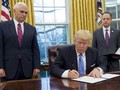 Tổng thống Mỹ Donald Trump ký sắc lệnh rút khỏi TPP