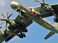 Máy bay ném bom chiến lược Tu-95 Nga mang tên lửa Kh-101 có thể mang đầu đạn hạt nhân