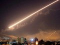 Lưới lửa phòng không Syria chống trả liên quân Mỹ-Anh-Pháp tấn công hôm 14.4