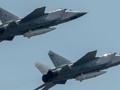 Tiêm kích đánh chặn tầm xa Mig-31 mang tên lửa Kinzhal
