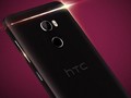Không phải mới gần đây mà tin đồn về HTC One X10 đã xuất hiện từ nhiều tháng trước. Mới đây, trang Twitter @evleaks đã đăng tải hình ảnh báo chí chính thức được cho là của HTC One X10.