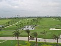 Sân golf Tân Sơn Nhất đang đứng trước áp lực thu hồi đất để phục vụ kế hoạch mở rộng sân bay đang quá tải. Ảnh: Mạnh Tùng