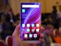 Xiaomi Mi Mix là một trong những di động thú vị nhất năm 2016. Ảnh: Android Authority.