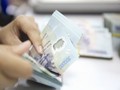 Việc cơ cấu lại TCTD bằng hình thức phá sản được cho là một hình thức răn đe, là động lực để các TCTD nâng cao chất lượng quản trị điều hành và trách nhiệm trong việc sử dụng nguồn tiền huy động. Ảnh: THÀNH HOA