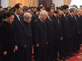 Không khí trang nghiêm trong lễ viếng nguyên Thủ tướng Phan Văn Khải - Ảnh: VGP