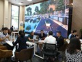 Giới đầu tư và người dân Hà Nội tới tìm hiểu thông tin về dự án Aqua City