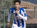 Văn Hậu chỉ mới có 4 phút ra sân ở Cúp quốc gia và khá thành công ở đội trẻ Heerenveen. Ảnh Heerenveen.