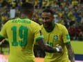 Raphinha và Neymar tỏa sáng trong chiến thắng 4-1 trước Uruguay. Ảnh AP.