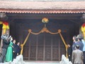 Chính điện Lam Kinh được phục dựng với 2.000 m3 gỗ lim và đồ thờ được sơn son thếp vàng