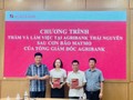 Điểm tựa vững chắc giúp khách hàng vực dậy sản xuất