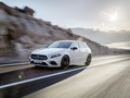 Tổng thể A-Class vẫn như vậy nhưng đường nét nay sắc sảo, rõ ràng hơn  tổng thể A-Class vẫn như vậy nhưng đường nét nay sắc sảo, rõ ràng hơn (Ảnh: Daimler AG)