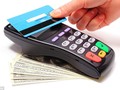 Các giải pháp thanh toán không dùng tiền mặt đã rất phổ biến ở các nước phát triển (ảnh: Money UK)
