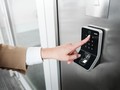 Công nghệ bảo mật bằng dấu vân tay đang được ứng dụng rất phổ biến trong nhiều lĩnh vực.