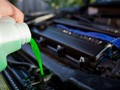 Lái xe cần thường xuyên kiểm tra và đổ nước làm mát động cơ