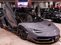 Chiếc Lamborghini Centenario Roadster đang được rao bán giá 4 triệu USD.