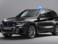 Chiếc BMW đã được "độ" để chống đạn AK-47