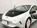 Mẫu xe điện LQ của Toyota có thể giao tiếp với tài xế bằng giọng nói, tự động lái. Ảnh: Tuấn Nguyễn
