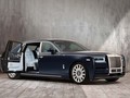 Chiếc Roll-Royce Phantom Rose được đặt hàng riêng.
