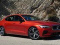 Sedan S60 vừa bước qua thế hệ 2019 và là một trong những dòng xe bán chạy nhất của Volvo