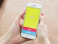 Snapchat là ứng dụng mạng xã hội khá phổ biến ở Anh, Mỹ (ảnh: The Verge)