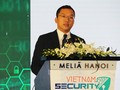 Phó Cục trưởng Cục ATTT Hoàng Minh Tiến phát biểu tại hội thảo Vietnam Security Summit
