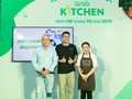 ông Jerry Lim, Giám đốc Grab Việt Nam (đứng giữa) tại lễ ra mắt Grab Kitchen
